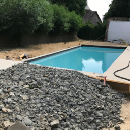 Créez une oasis de détente à l'intérieur de votre maison avec une piscine intérieure Cenon